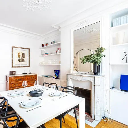 Guestready - Charming In The 15th Arr. Lägenhet *