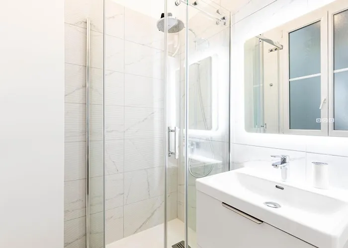 Apartament Guestready - Charming In The 15th Arr. *